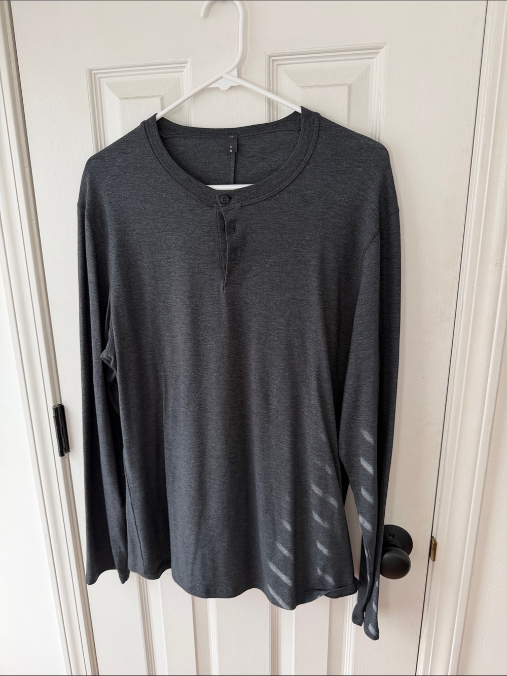 Lululemon 5 year basic Henley